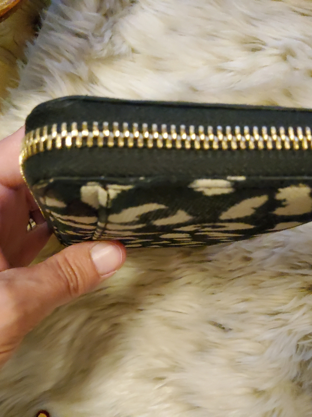 Kate Spade Black & Cream Leopard Print Lacey Wallet GUC - Picture 10 of 10